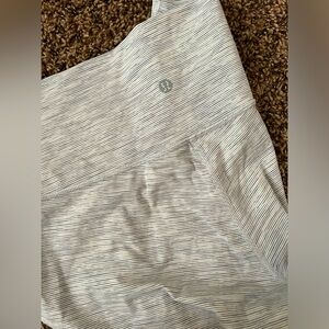 Lululemon leggings size 10. Super soft material.
